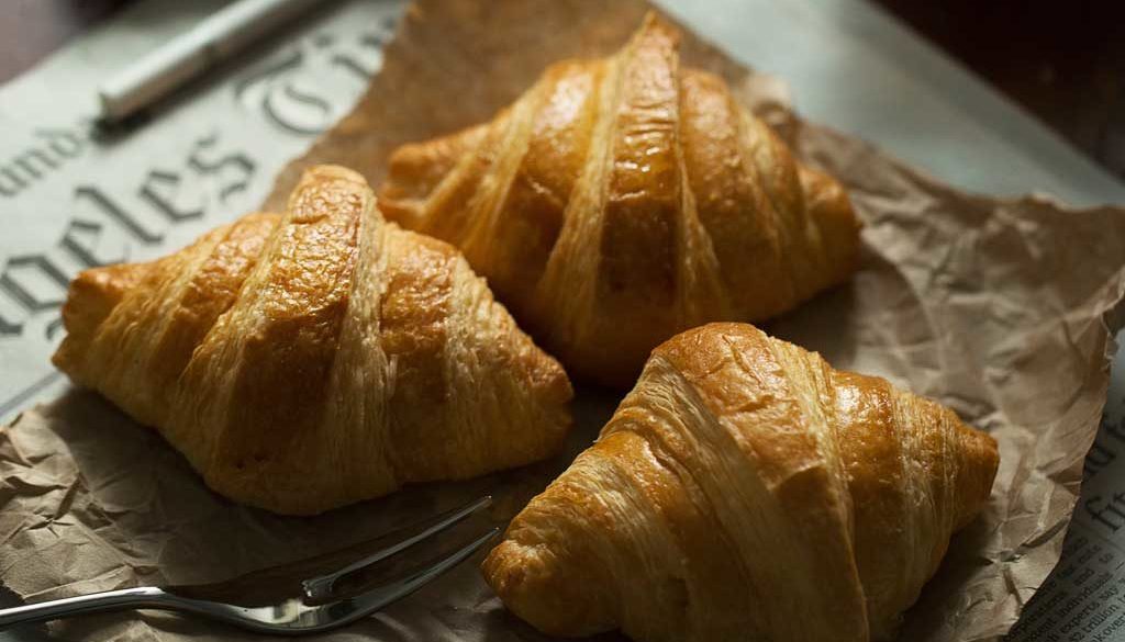 BUTTER-CROISSANT-PLAIN