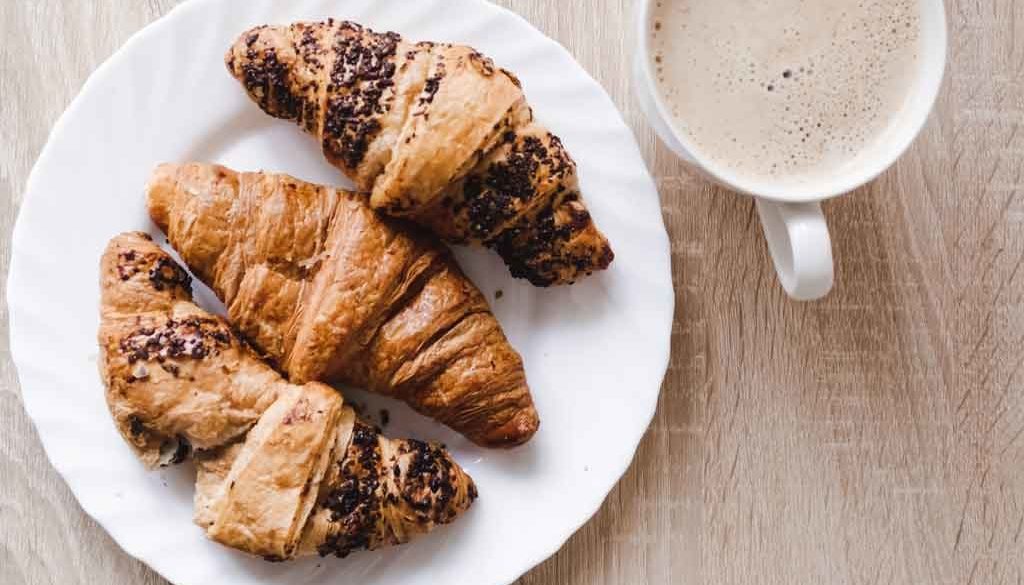 BUTTER-CROISSANT-CHOCOLATE